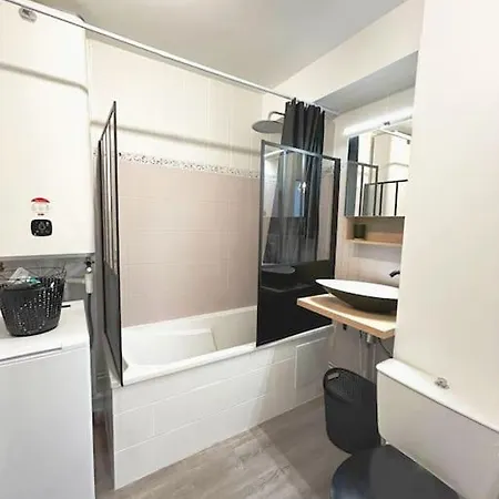 Cosy Avec Terrasse Et Parking, 4 Pers. Lejlighed